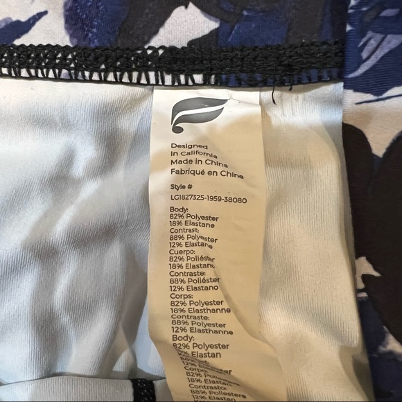 Fabletics Cashel Gloaming & Black Foldover PureLuxe Leggings Size 1X - Picture 4 of 6